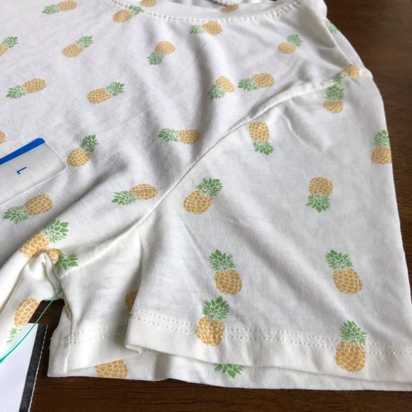 Pineapple Tee - Picture 2 of 3